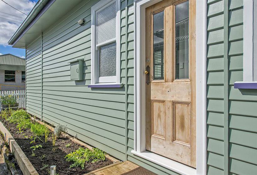 تختخواب و صبحانه Mt Lyell Anchorage