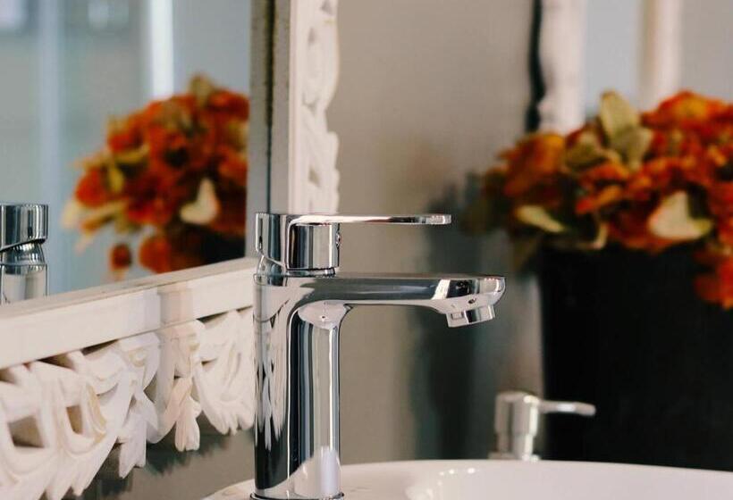 צימר Sea Whisper Guest House