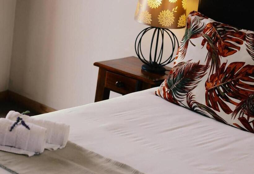 צימר Sea Whisper Guest House