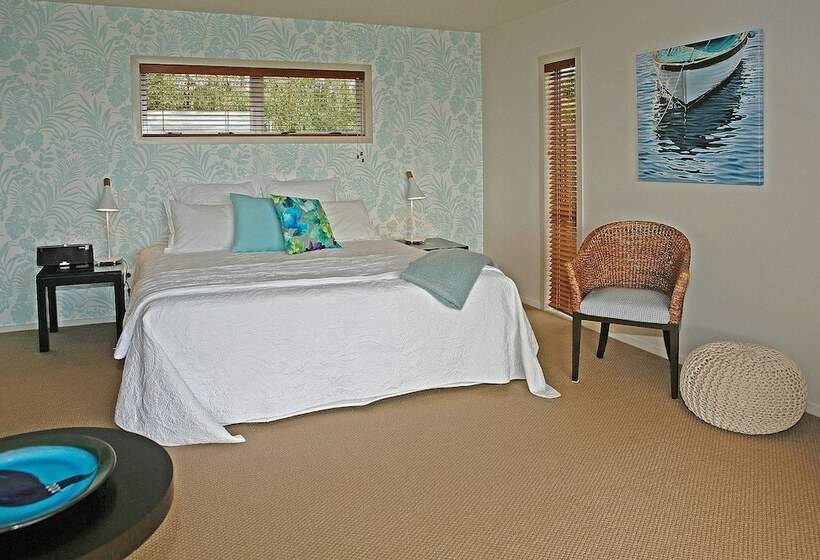 مبيت وإفطار Sugarloaf Lodge