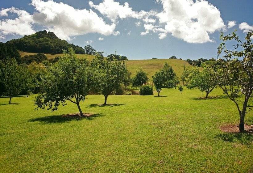 مبيت وإفطار Sugarloaf Lodge