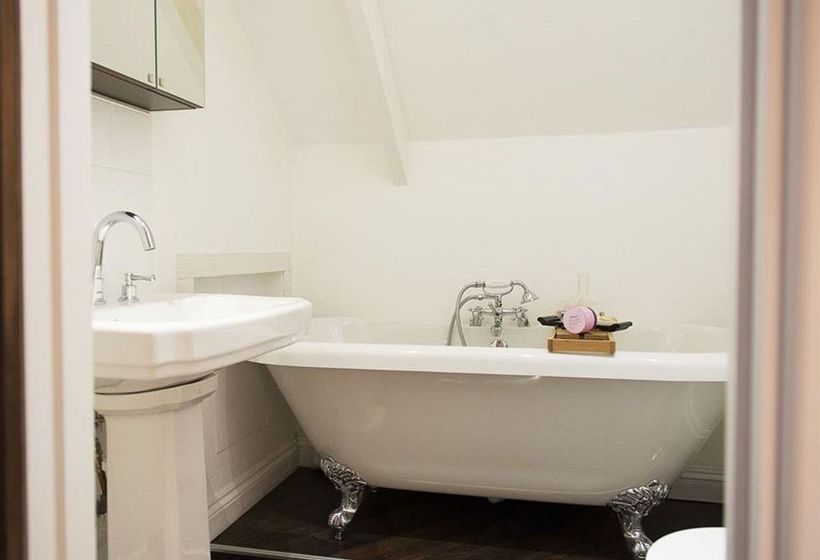 Bed and Breakfast The Grange