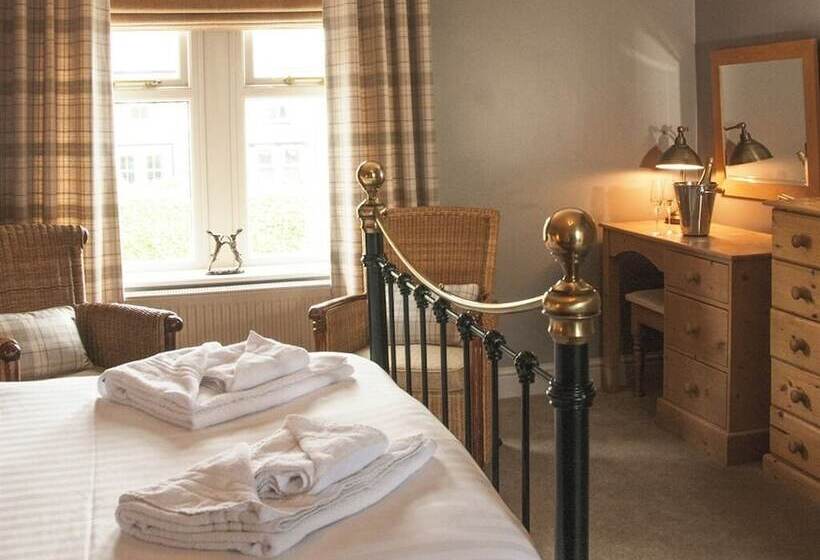 Bed and Breakfast The Poplars Rooms & Cottages