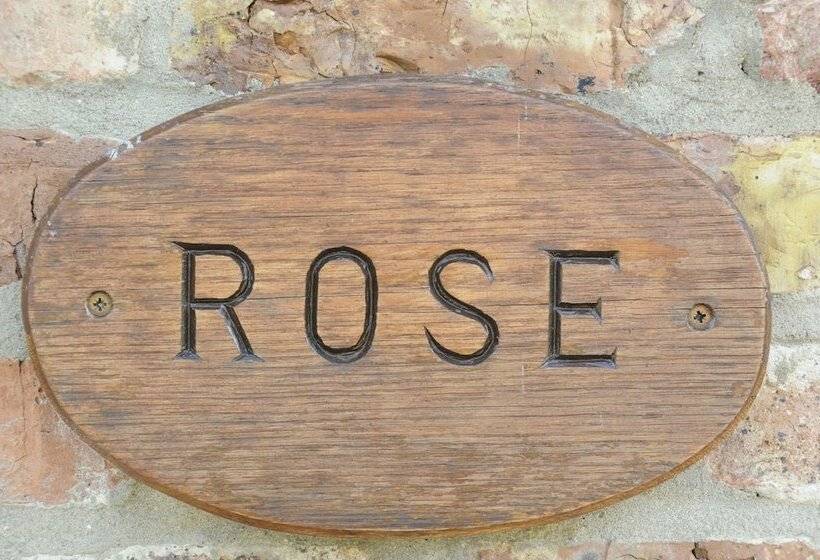 Bed and Breakfast The Poplars Rooms & Cottages