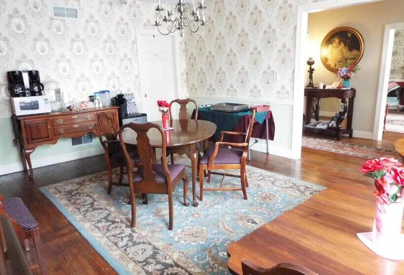 مبيت وإفطار The Tillie Pierce House Inn
