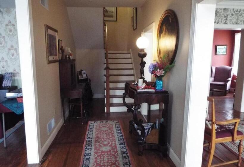 مبيت وإفطار The Tillie Pierce House Inn