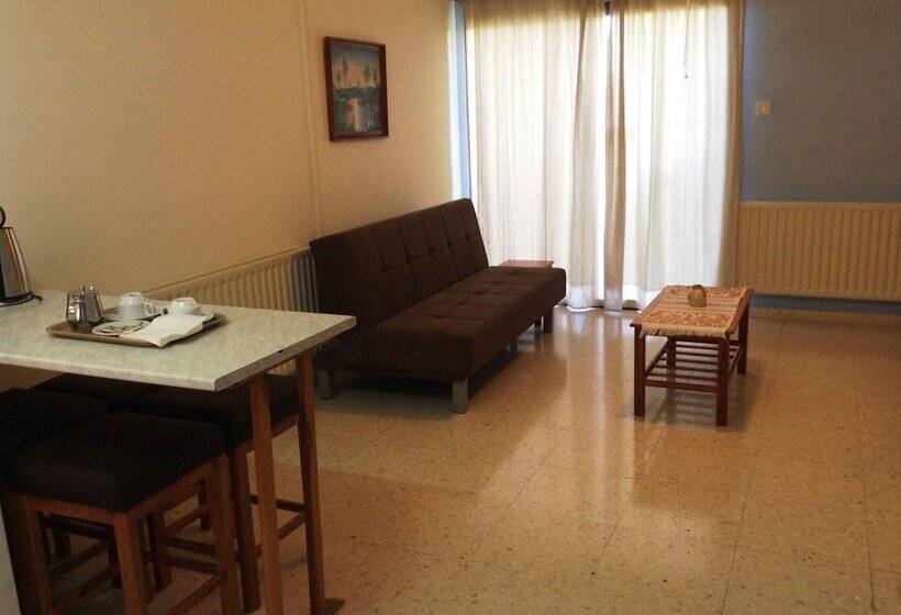 Bougainvillea Hotel Apartments