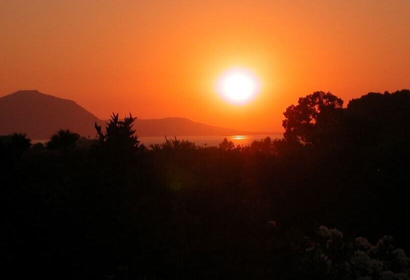 Bougainvillea Hotel Apartments