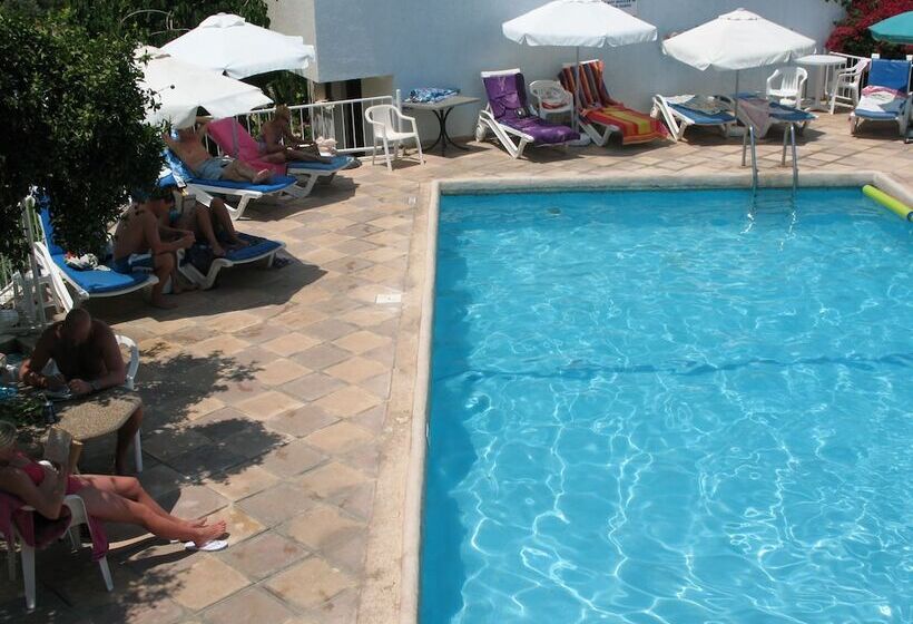 Bougainvillea Hotel Apartments