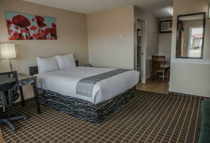 Canadian Motel North Battleford