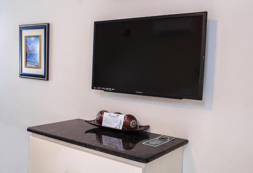 Caribbean Resort By The Ocean