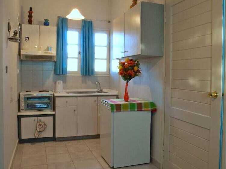 Cormoranos Apartments