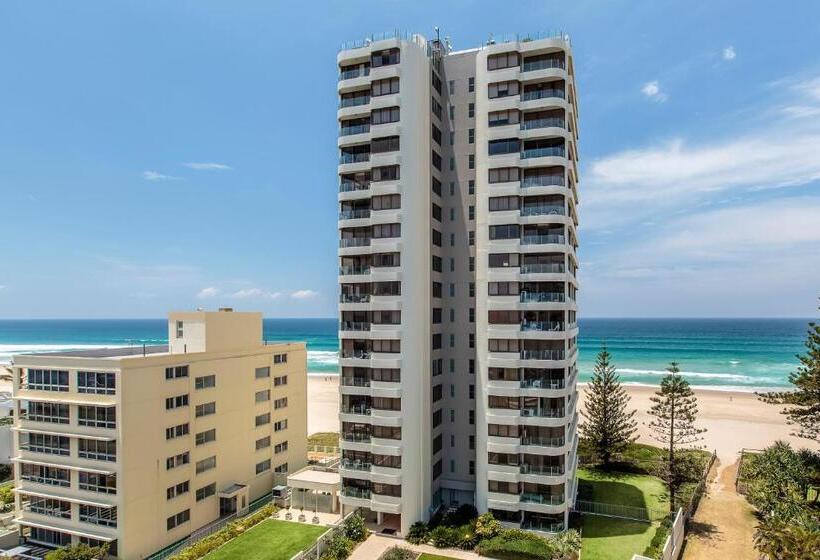 Dorchester On The Beach