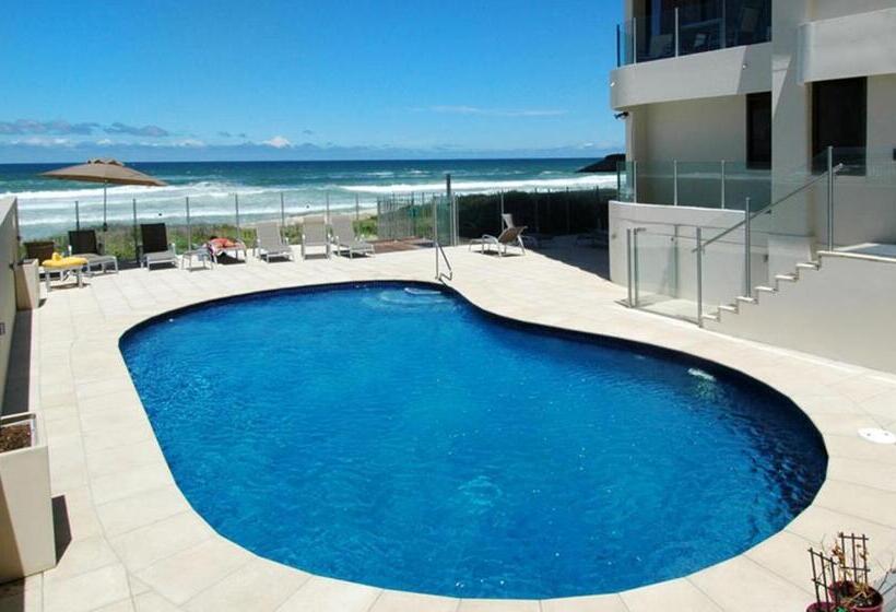 Dorchester On The Beach