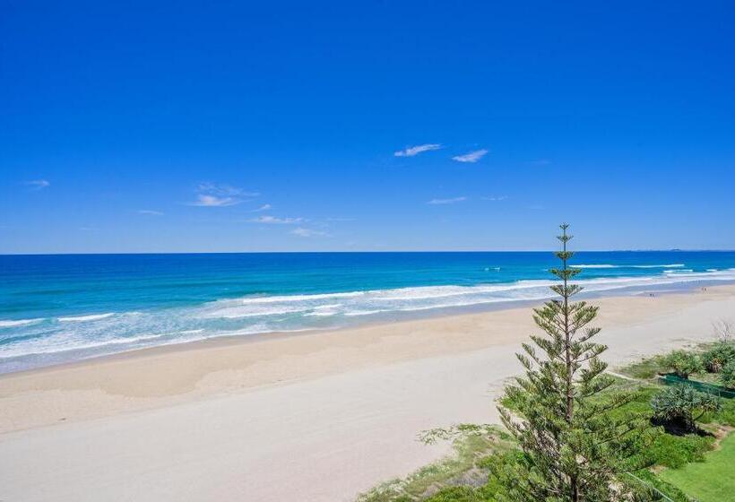 Dorchester On The Beach