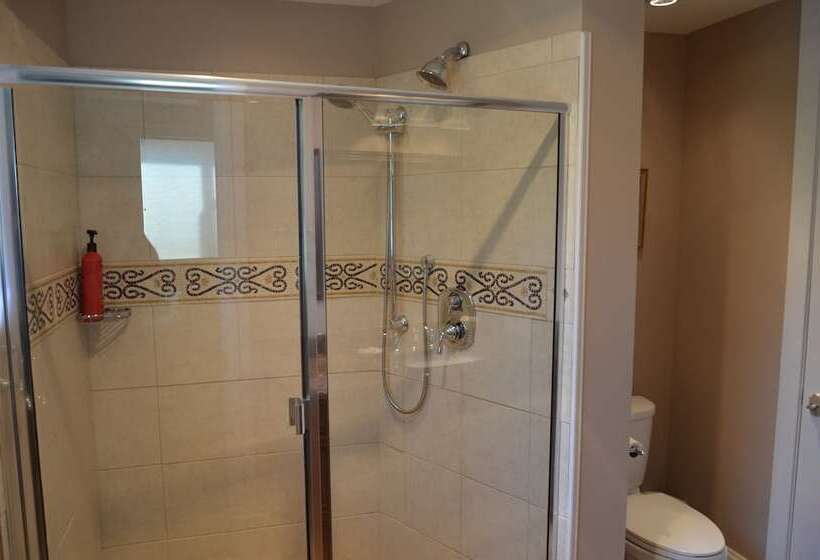 Eagle Rock Bed And Breakfast