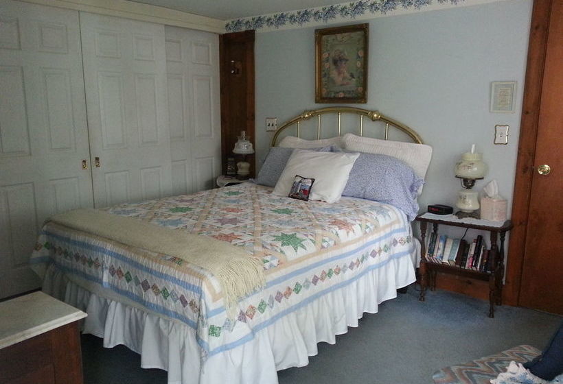 Farmstead Bed & Breakfast