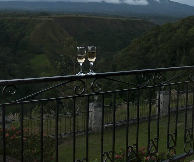 Hacienda Los Molinos Boutique Hotel & Villas