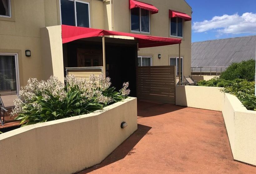 Hampden At Battery Point Apartments