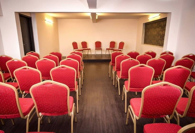 ホテル Adamo The Resort