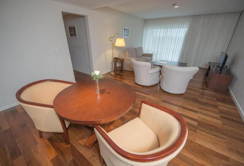 هتل Altos Del Arapey All Inclusive, Golf & Spa