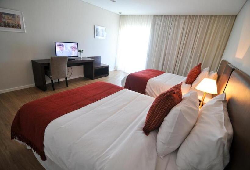 هتل Altos Del Arapey All Inclusive, Golf & Spa