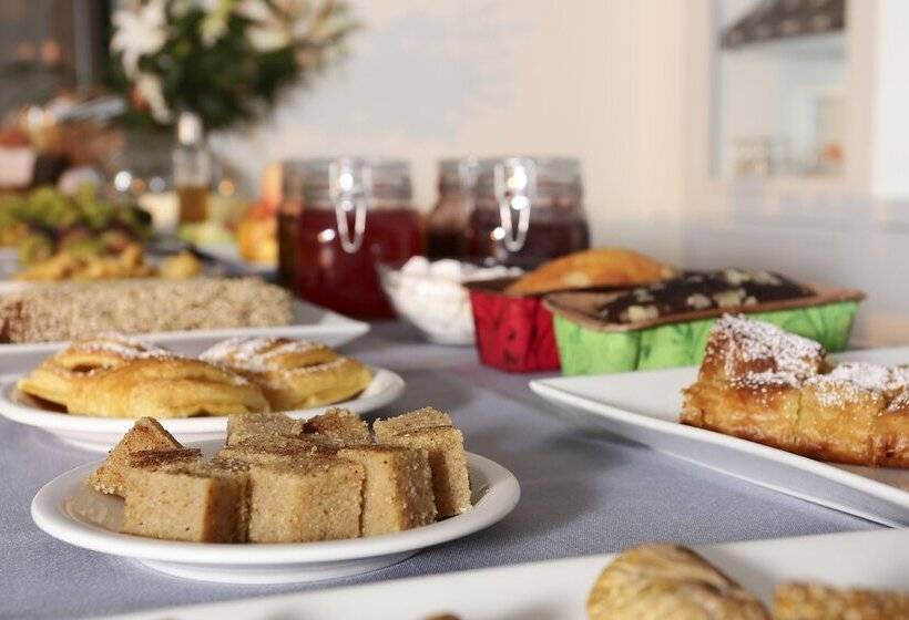 בית מלון כפרי Artina