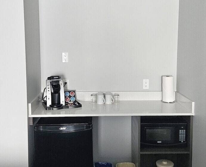 Szálloda The Kanata By Bcminns   Hinton