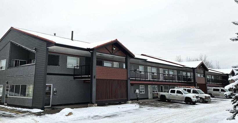 Szálloda The Kanata By Bcminns   Hinton