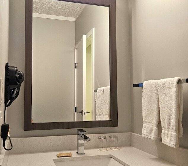 فندق The Kanata By Bcminns   Hinton