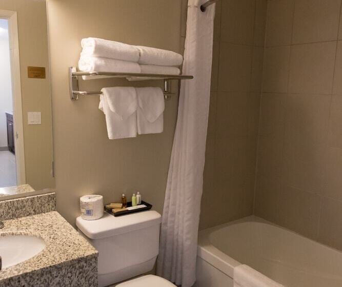 فندق The Kanata By Bcminns   Hinton