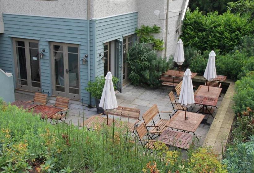 בית מלון כפרי Bel And The Dragon Churt