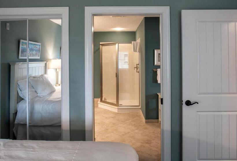 فندق Bluewater By Spinnaker Resorts