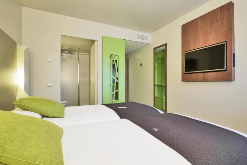 ホテル Campanile La Roche Sur Yon Centre Gare