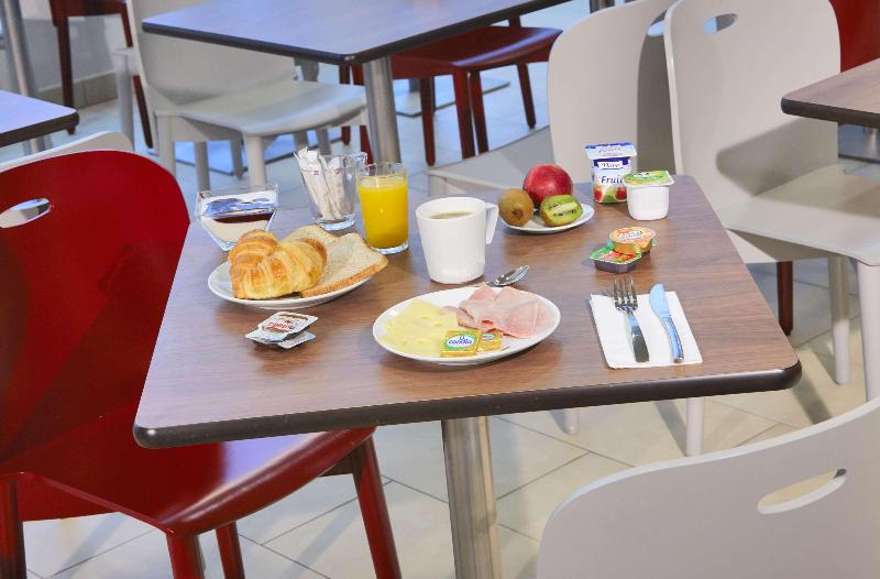 ホテル Campanile La Roche Sur Yon Centre Gare