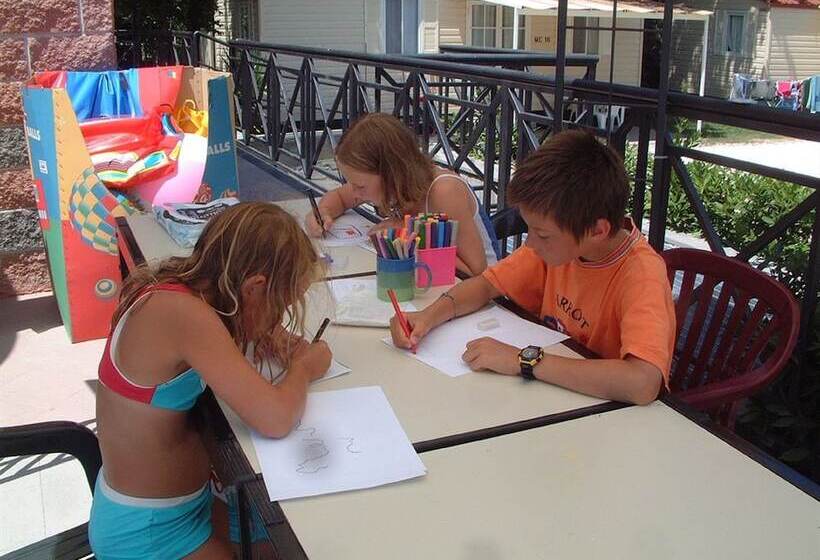 هتل Camping Village Torre Pendente