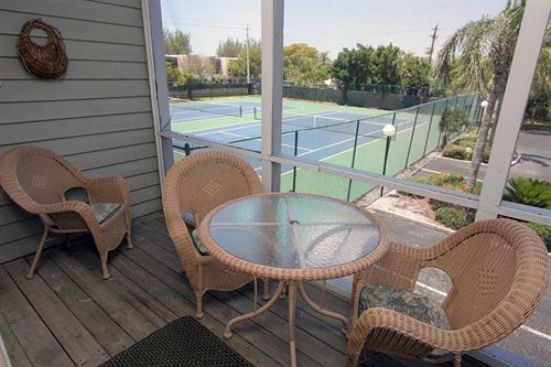 فندق Cedars Tennis Resort & Club