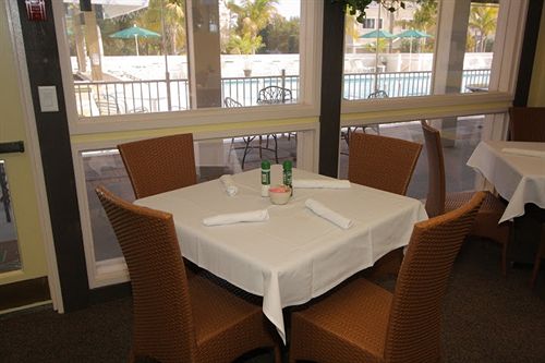 فندق Cedars Tennis Resort & Club