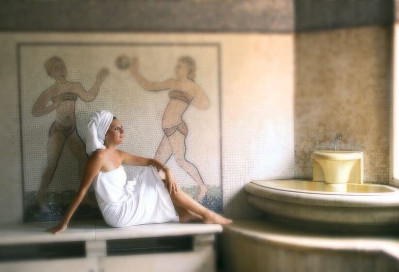 فندق Club Baia Samuele