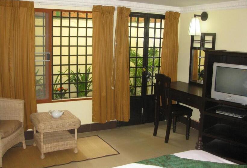 בית מלון כפרי Comfort House