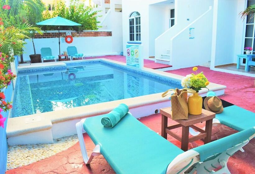 בית מלון כפרי Corales Suites