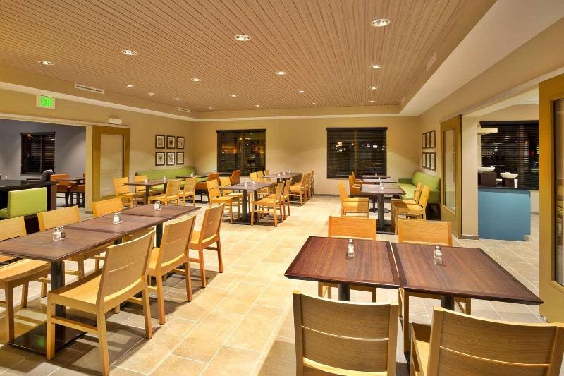 酒店 Country Inn & Suites By Radisson, Springfield Southeast