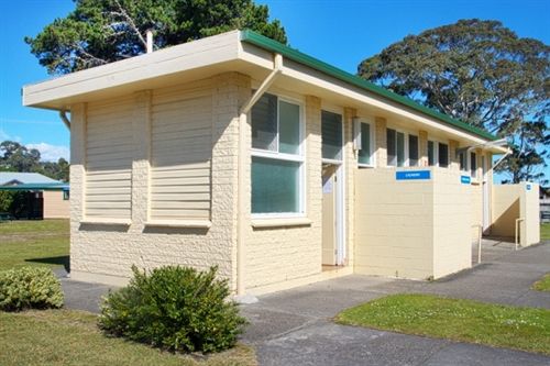 ホテル Strahan Beach Tourist Park