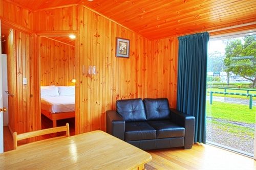 ホテル Strahan Beach Tourist Park