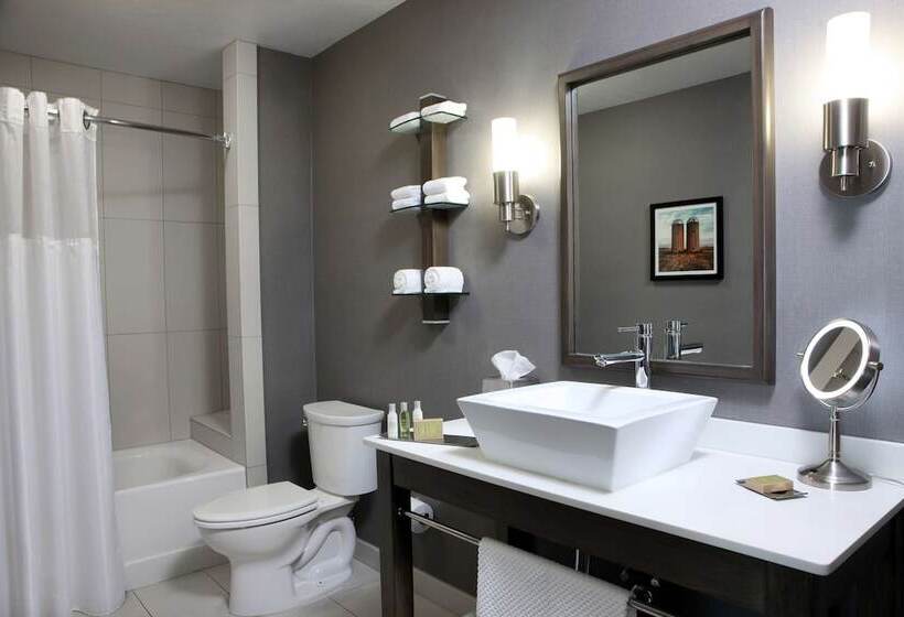 בית מלון כפרי Doubletree By Hilton West Fargo Sanford Medical Center Area