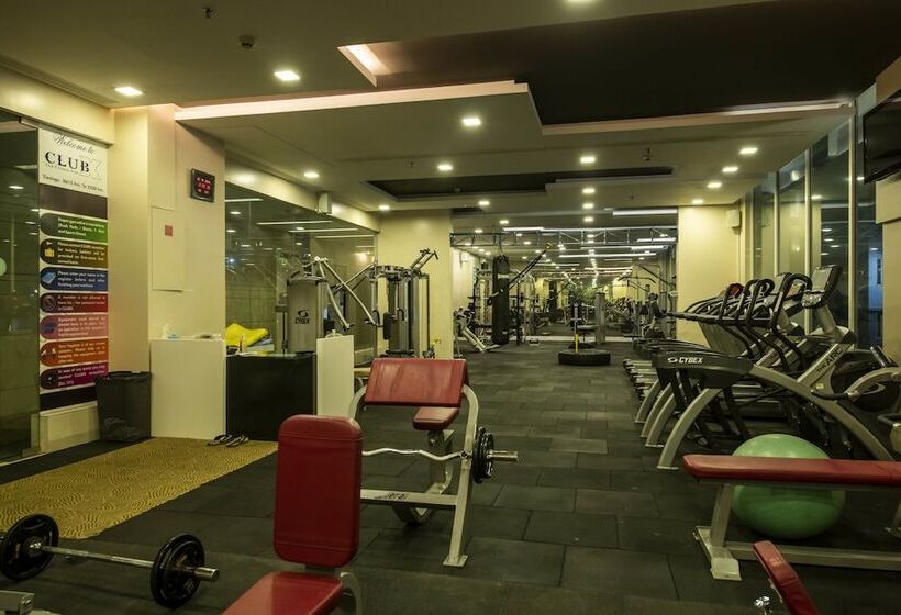 فندق Express Inn The Business Luxury