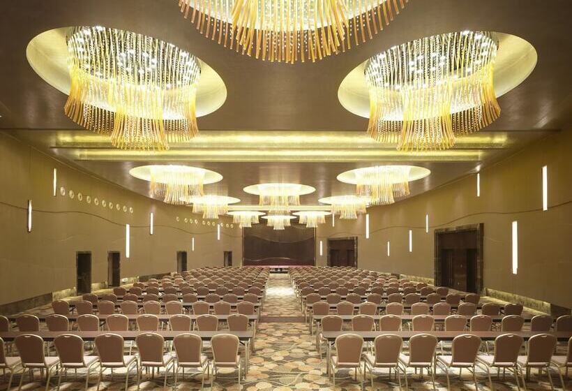 فندق Four Points By Sheraton Bijie