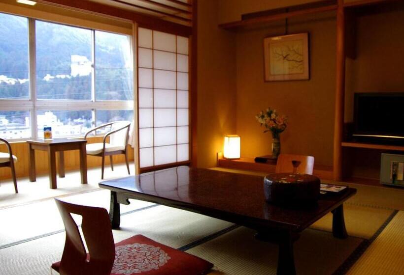 فندق Gero Onsen Fugaku