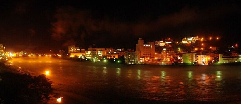 فندق Gero Onsen Fugaku