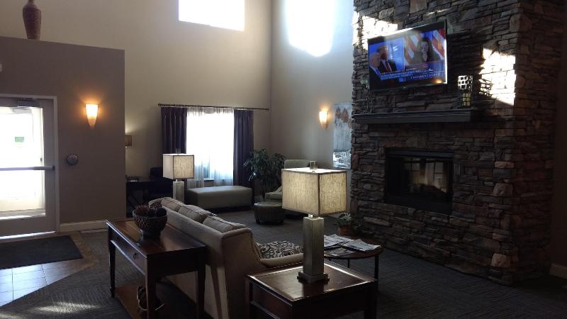 Grandstay Hotel Suites Thief River Falls